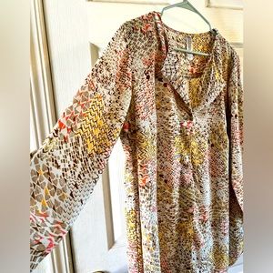 1X Polyester multi colored blouse